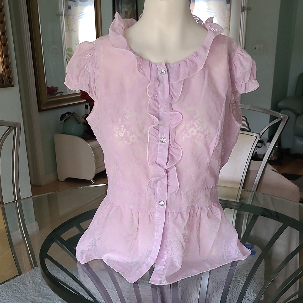 Pink Ruffled Ladie's Top ❤️ - Picture 1 of 8